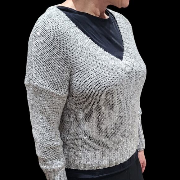 Mudd Women's Sparkle V-Neck Sweater - Size Large Sequin Shimmer Fairycore Whimsy - Picture 8 of 8